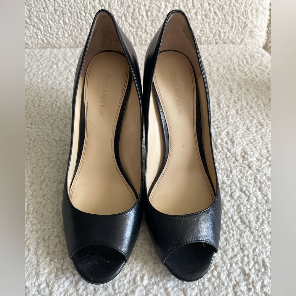 Enzo Angiolini Black Leather Peep Toe Heels sz10